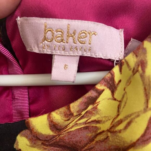 Baker by Ted Baker Black Floral Roses Fit & Flare Satin Sleeveless Dress Size 8 - Picture 4 of 6